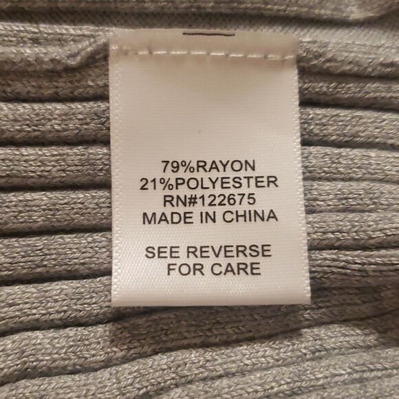 S𝅺titch Fix | Lety & Me‎ Ece Cowl Neck Curved Hern Grey Pullover Size XS NEW - Picture 4 of 4